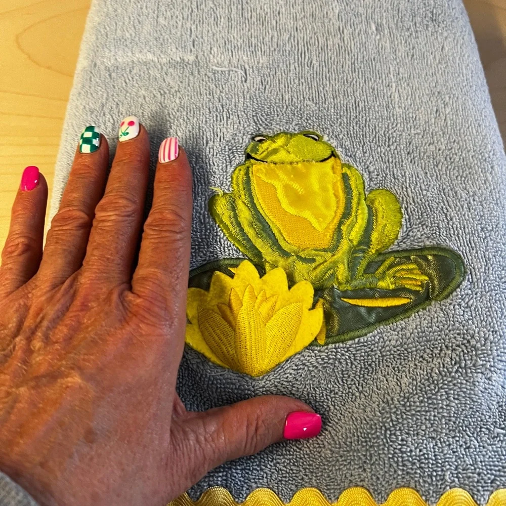 Blue and Yellow Frog Embroidered Bath Towel Set